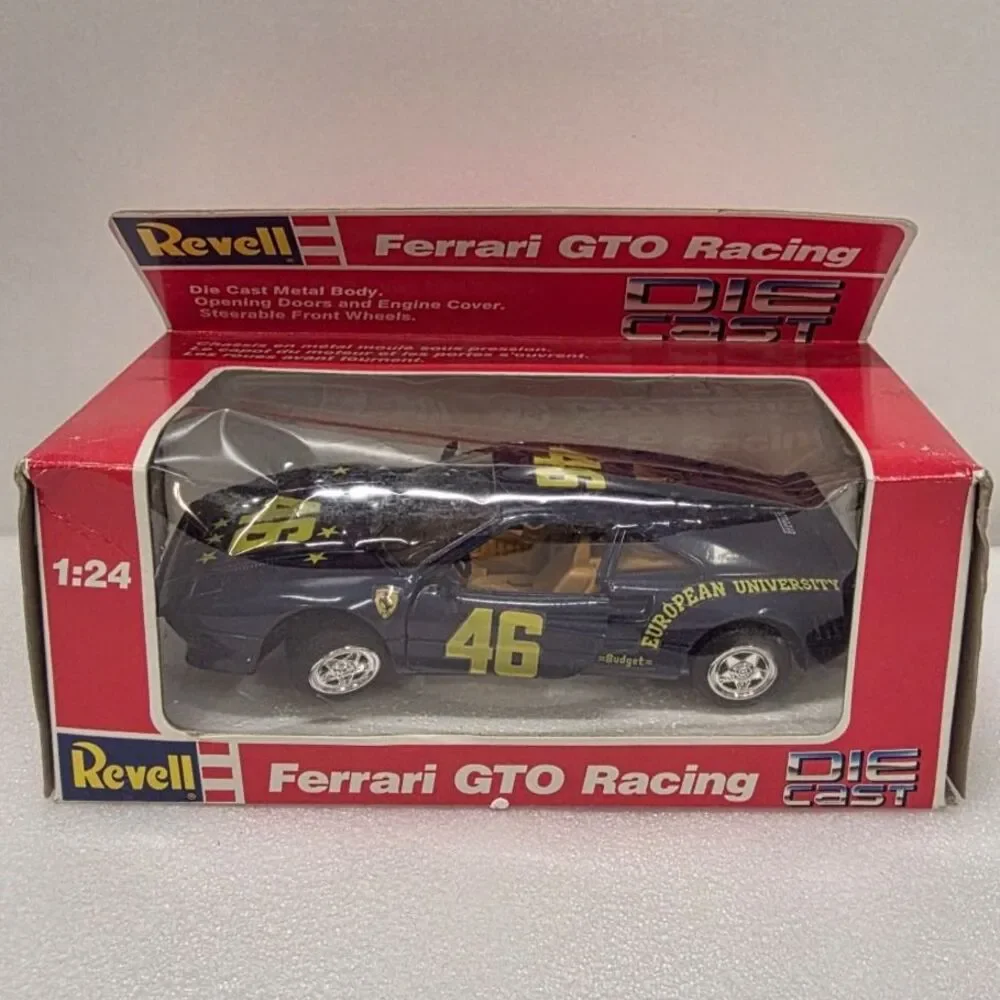 Revell Lot of 3 Scale 1:24 Diecast